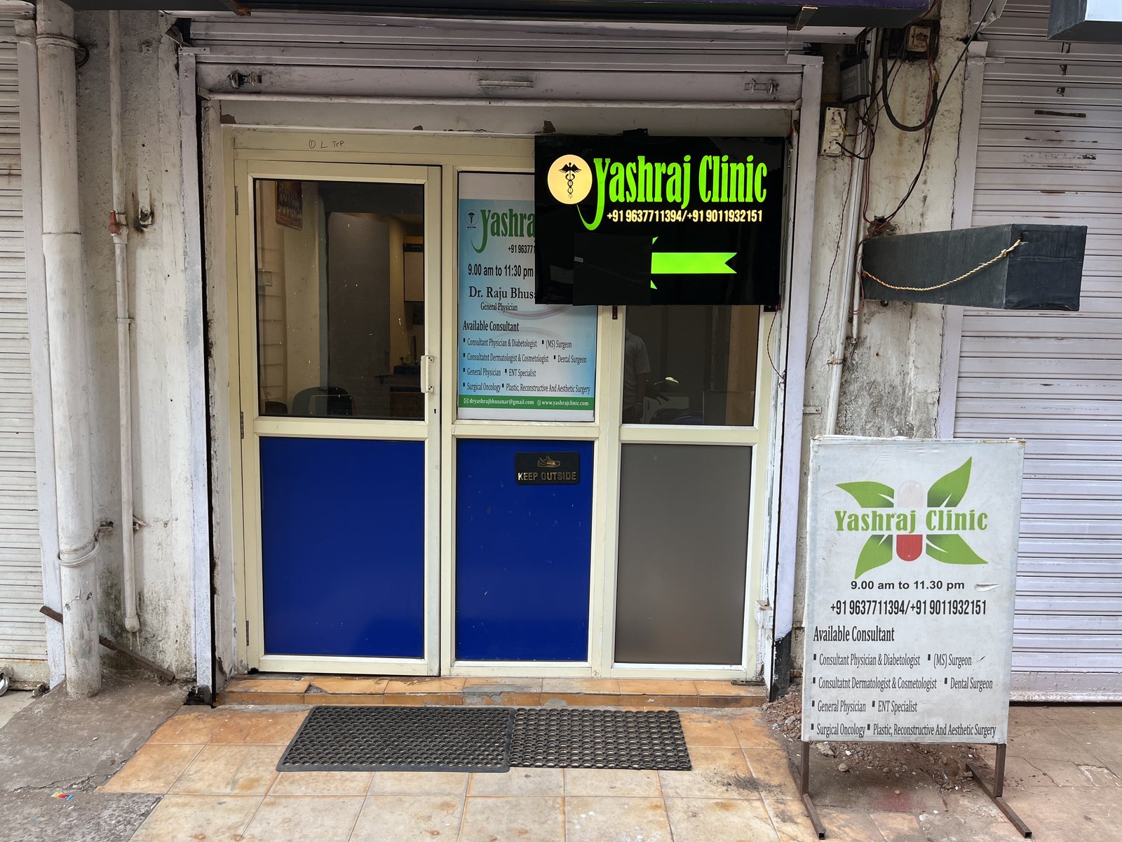 The Yashraj Clinic entrance on the street in Naikwaddo, Calangute — look for the sign above the door